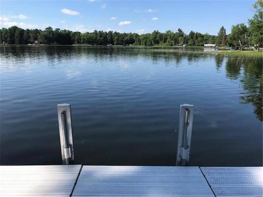 Large Log Home On Lake With Hot Tub Cross Lake Bagian luar foto
